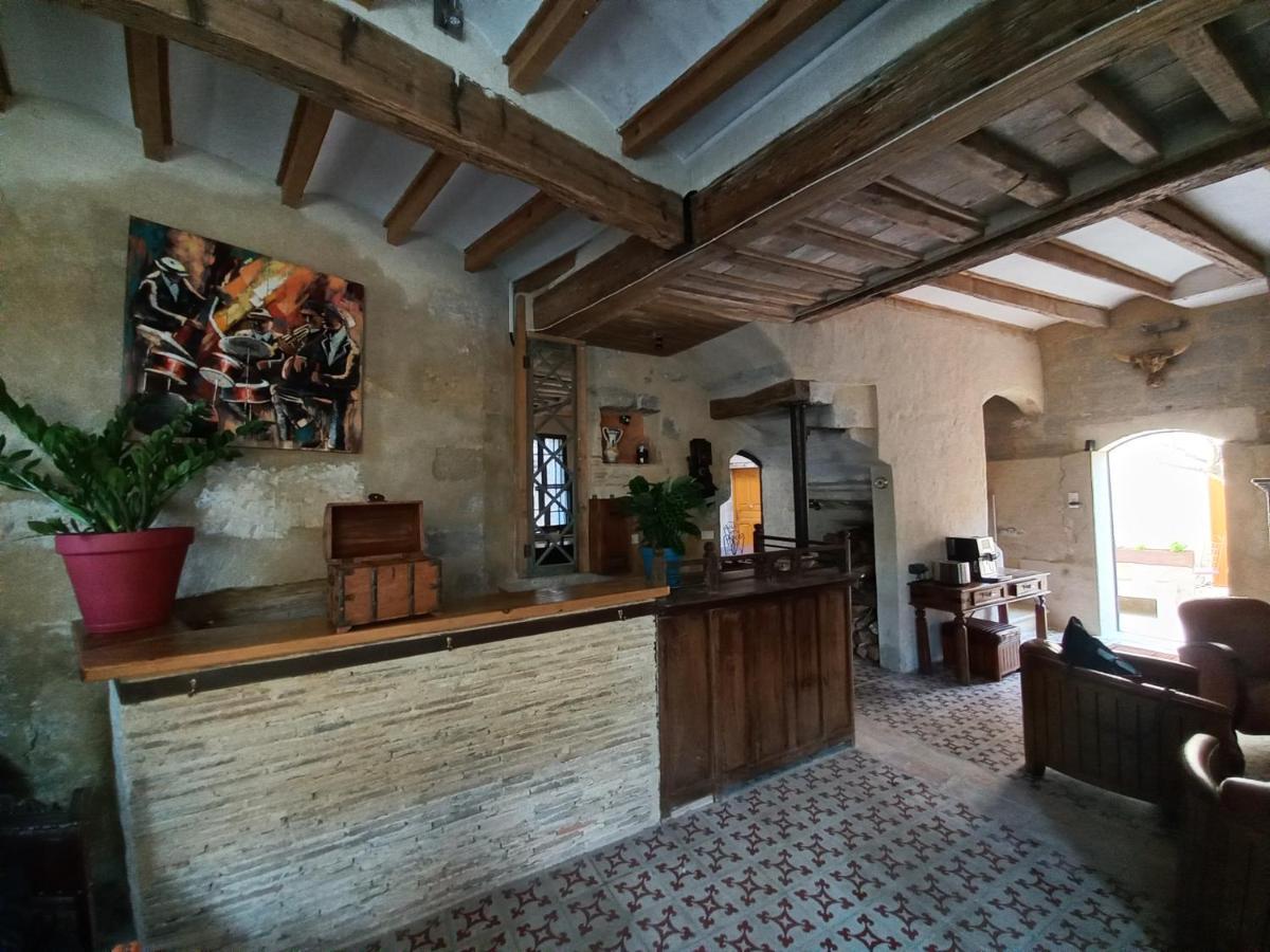 La Casa De Boulbon Hotel Exterior photo
