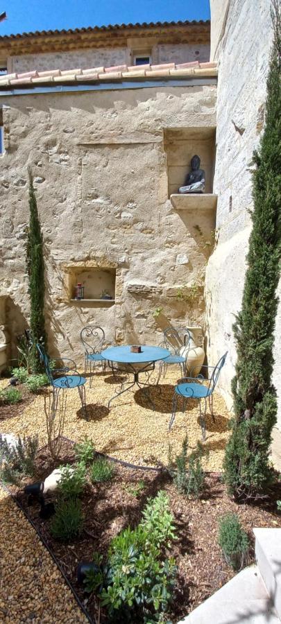 La Casa De Boulbon Hotel Exterior photo